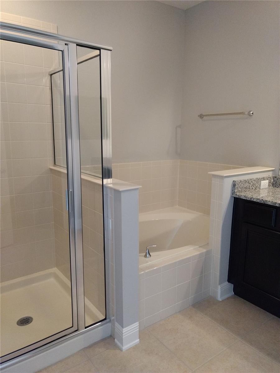 AVALON TOWN CENTER PH 2A - Residential Lease