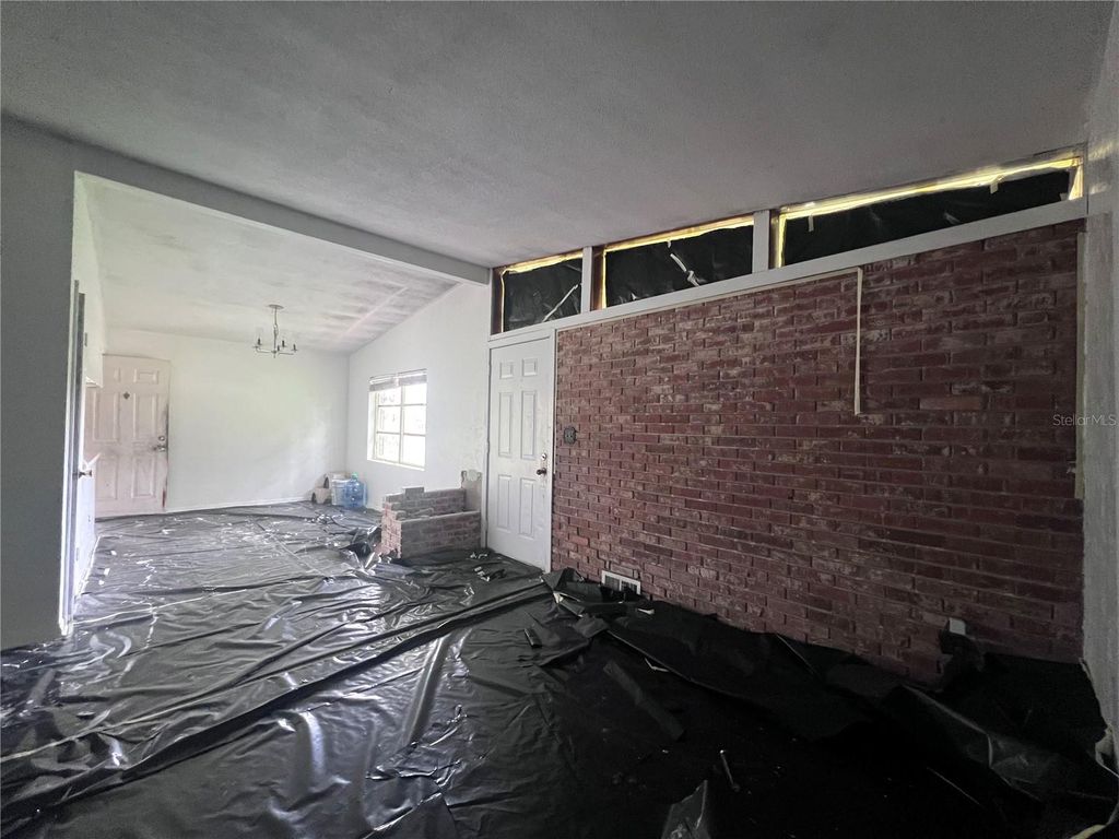 Photo of 627 SE 24th Street, Ocala, FL 34471 (MLS # TB8497183)