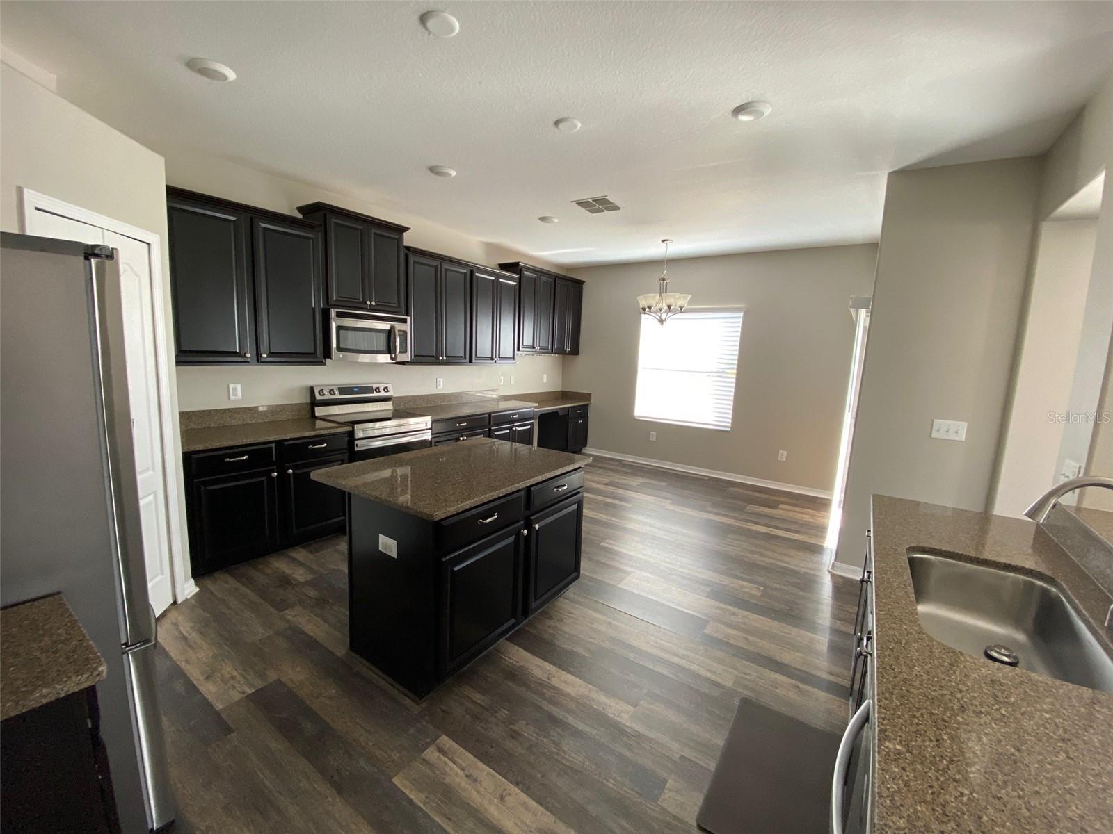 HAWKS POINT PH S-2 - Residential Lease