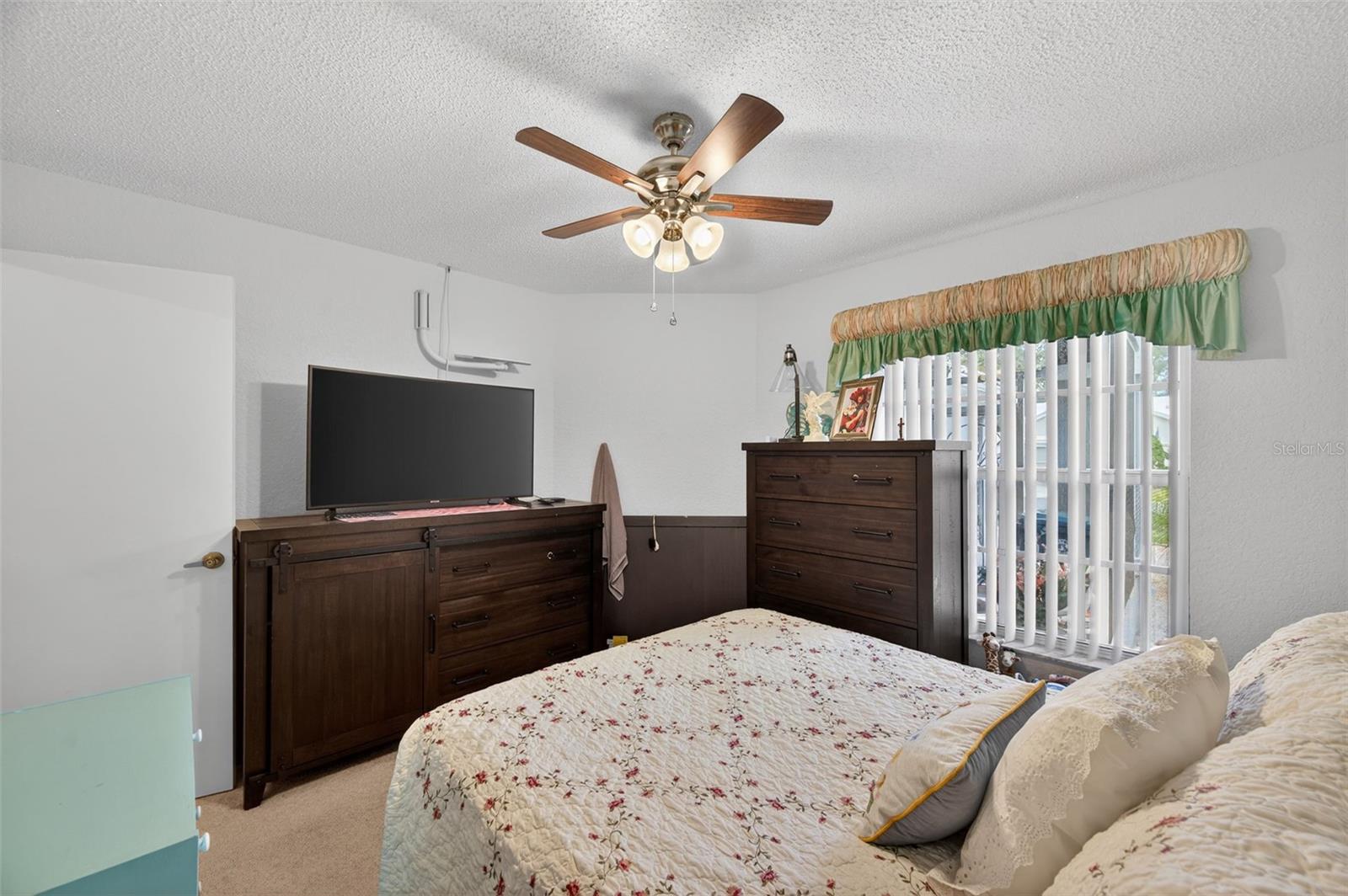 GLEN HILLS VILLAGE - Residential