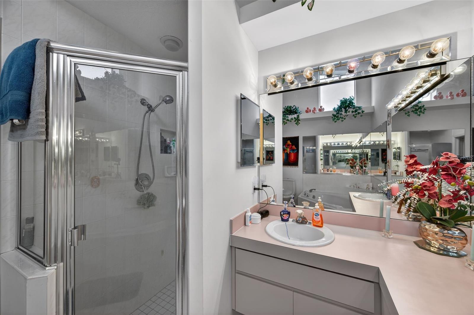 GLEN HILLS VILLAGE - Residential