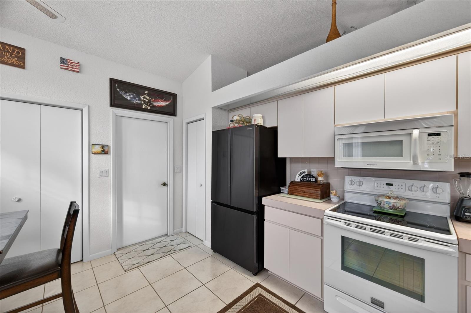 GLEN HILLS VILLAGE - Residential