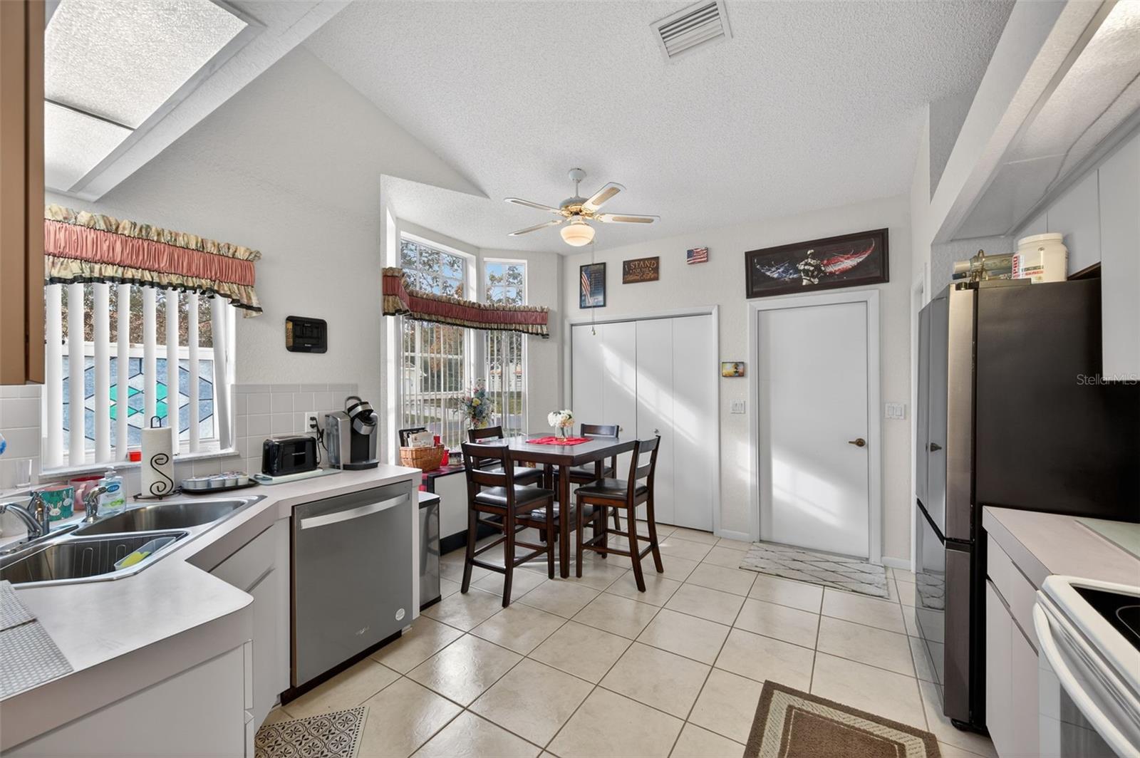 GLEN HILLS VILLAGE - Residential