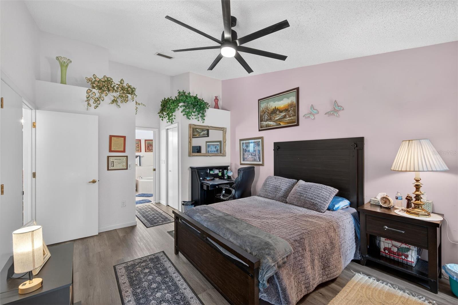 GLEN HILLS VILLAGE - Residential