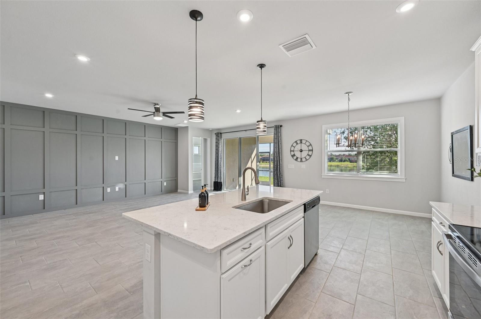 RENAISSANCE AT WEST VILLAGES PHASE 2 - Residential