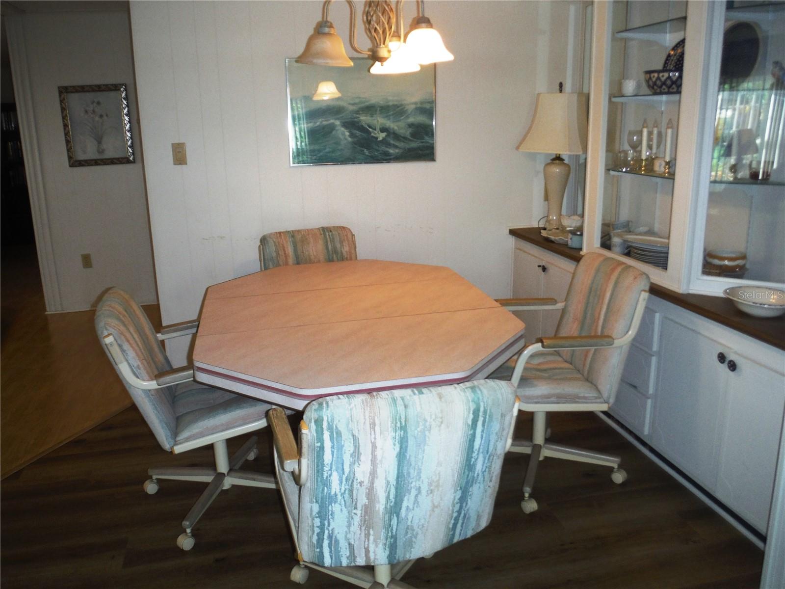 141 FOREST LANE 13