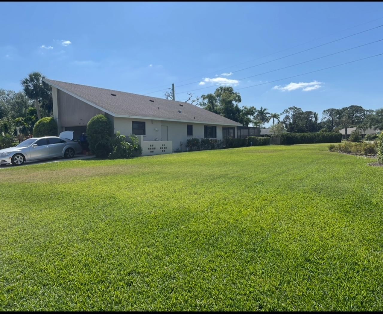 COUNTRY PLACE - Residential