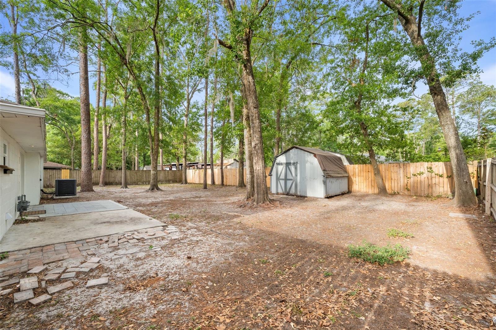 PARADISE PINES - Residential