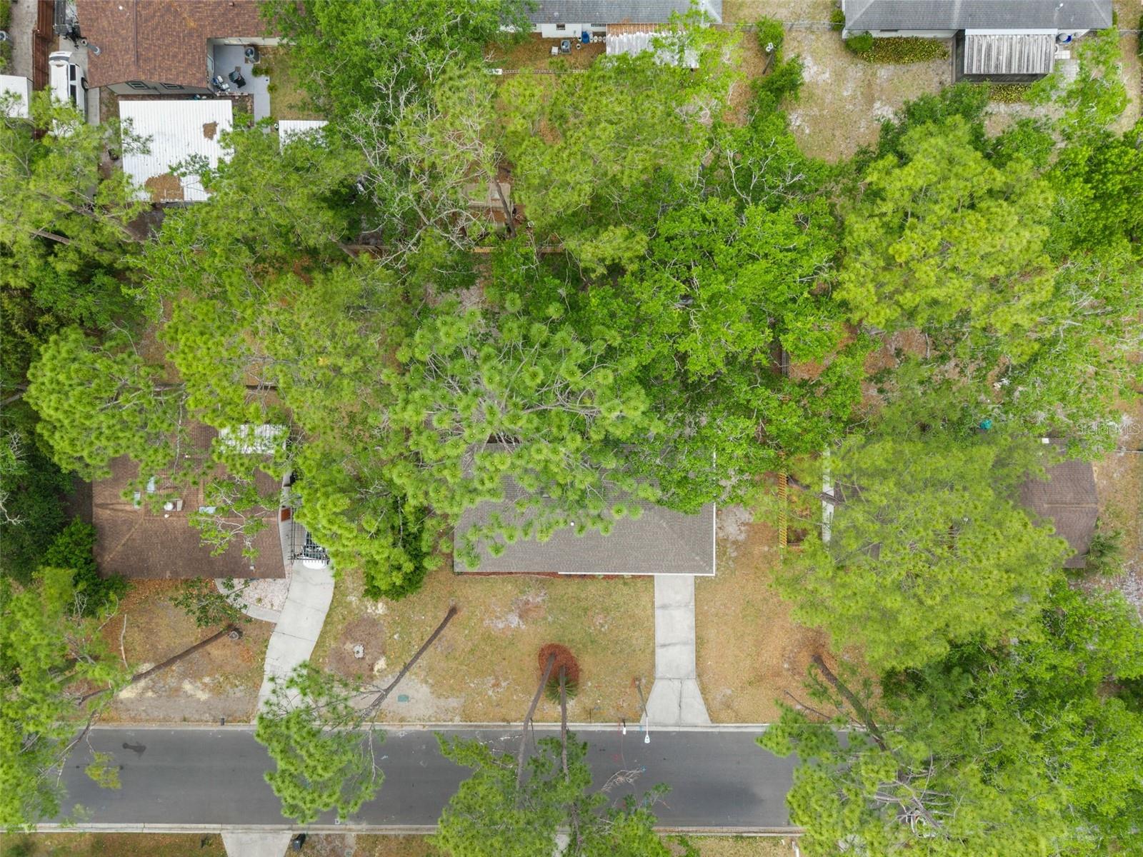 PARADISE PINES - Residential