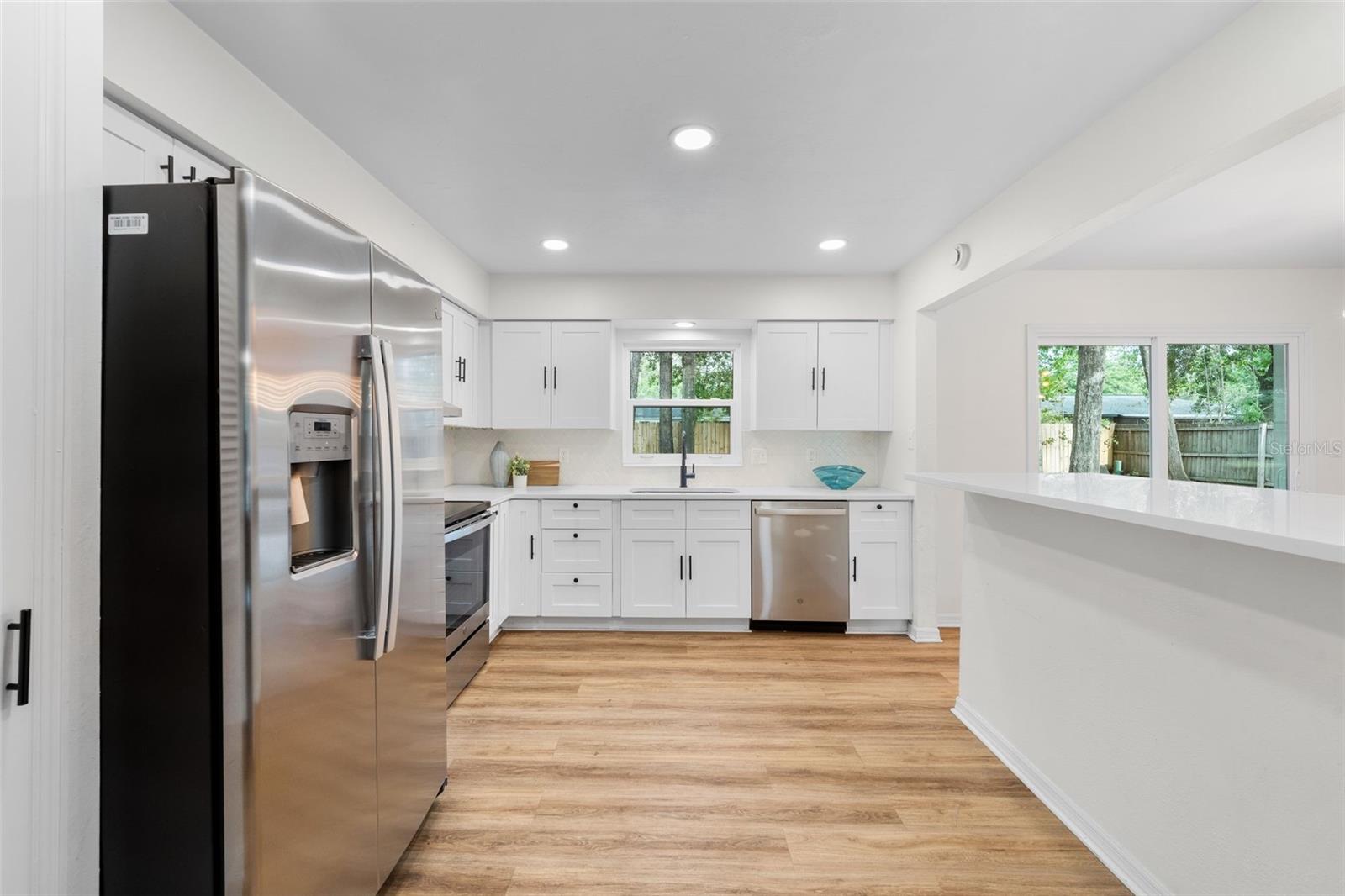 PARADISE PINES - Residential