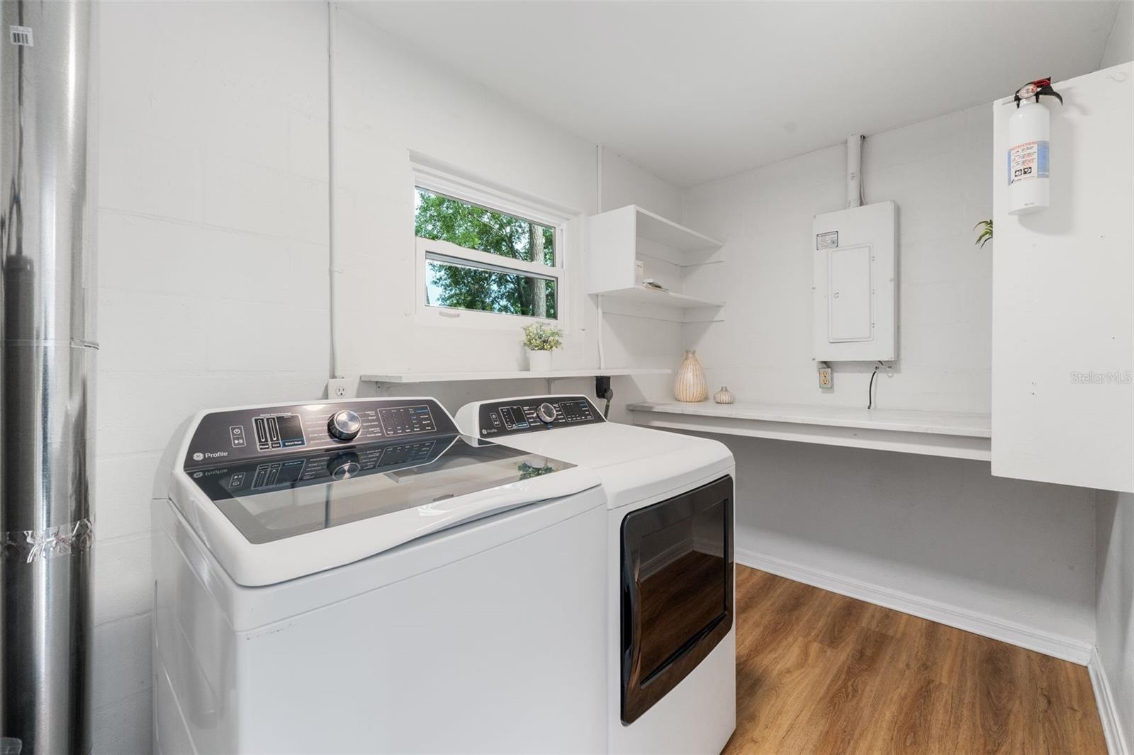 PARADISE PINES - Residential