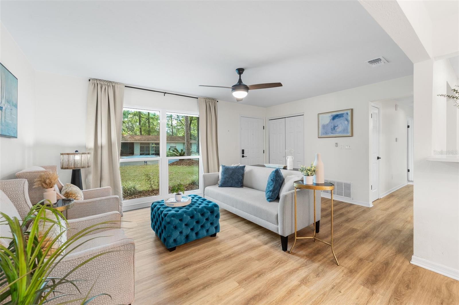 PARADISE PINES - Residential