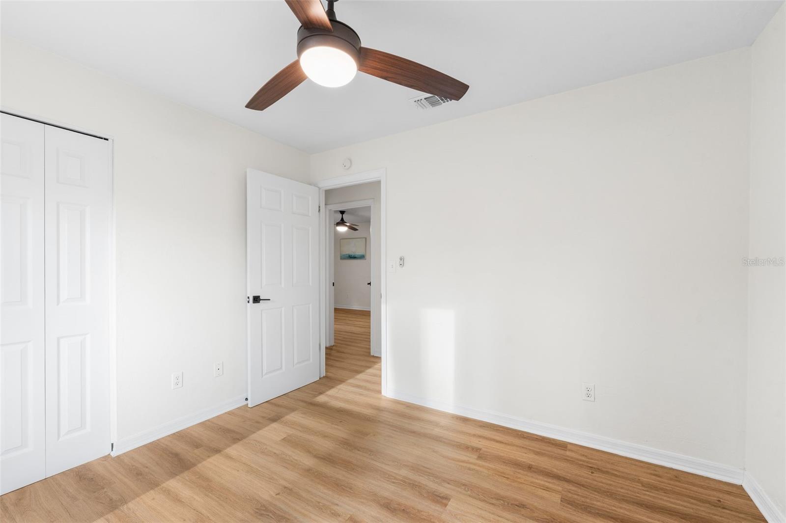 PARADISE PINES - Residential