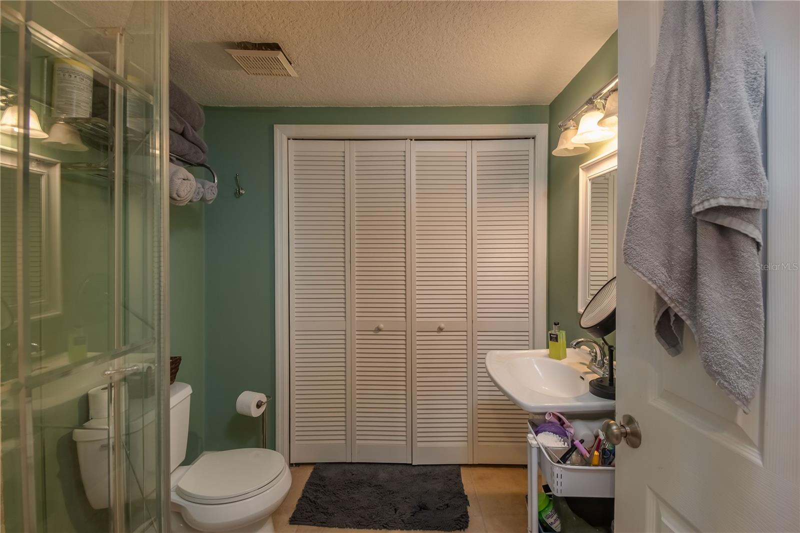 SHADY ROAD RANCHES - Residential