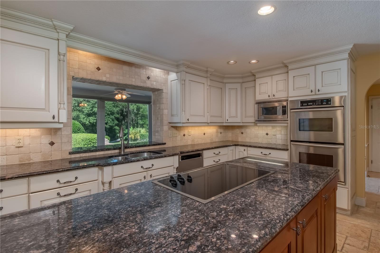 SHADY ROAD RANCHES - Residential