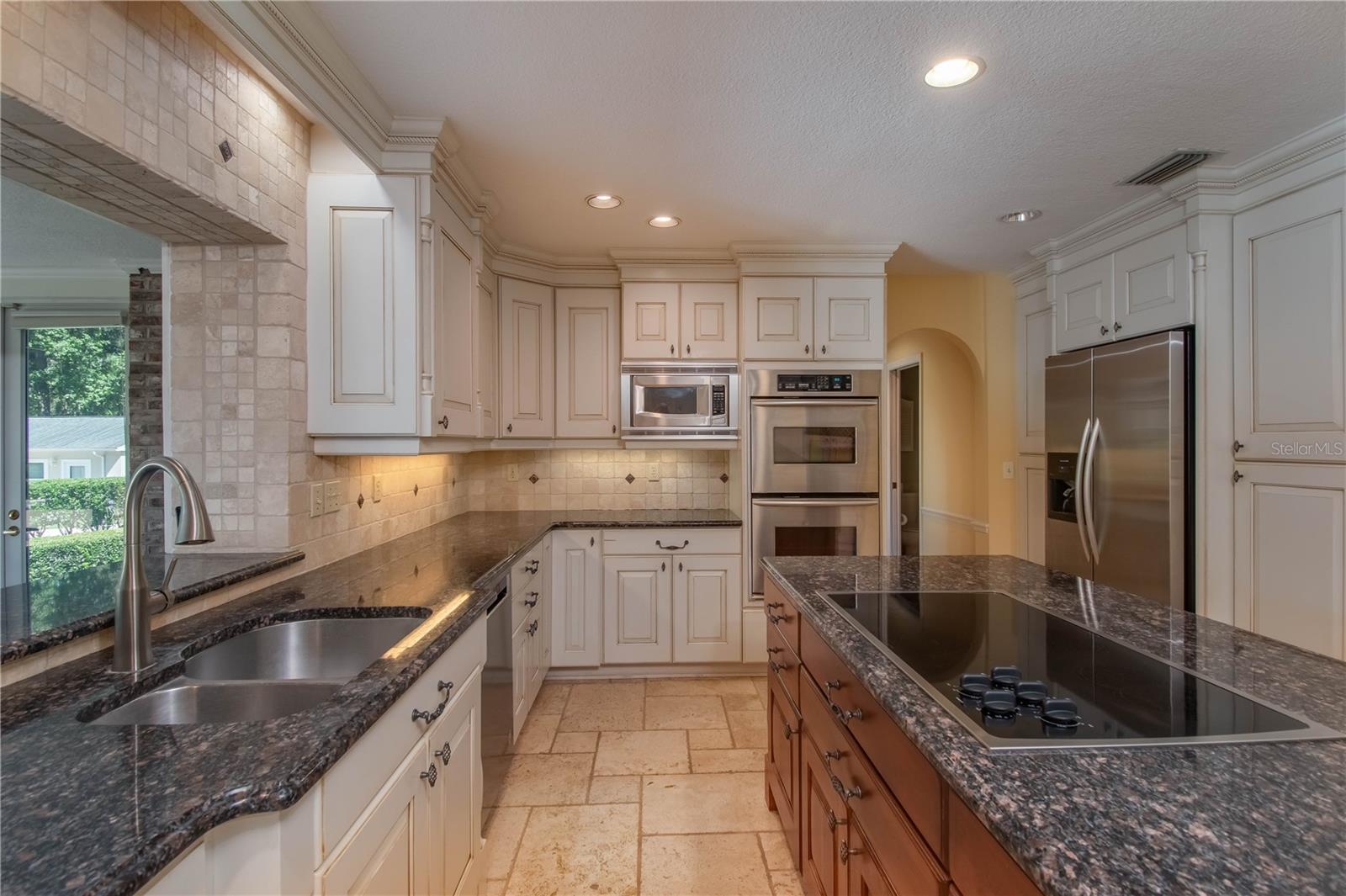 SHADY ROAD RANCHES - Residential