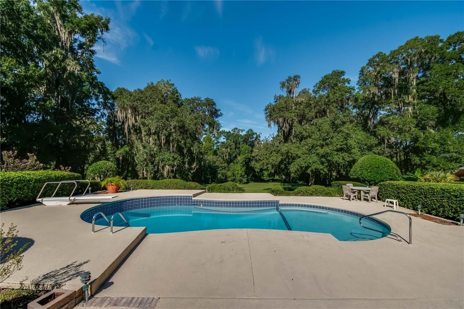 SHADY ROAD RANCHES - Residential