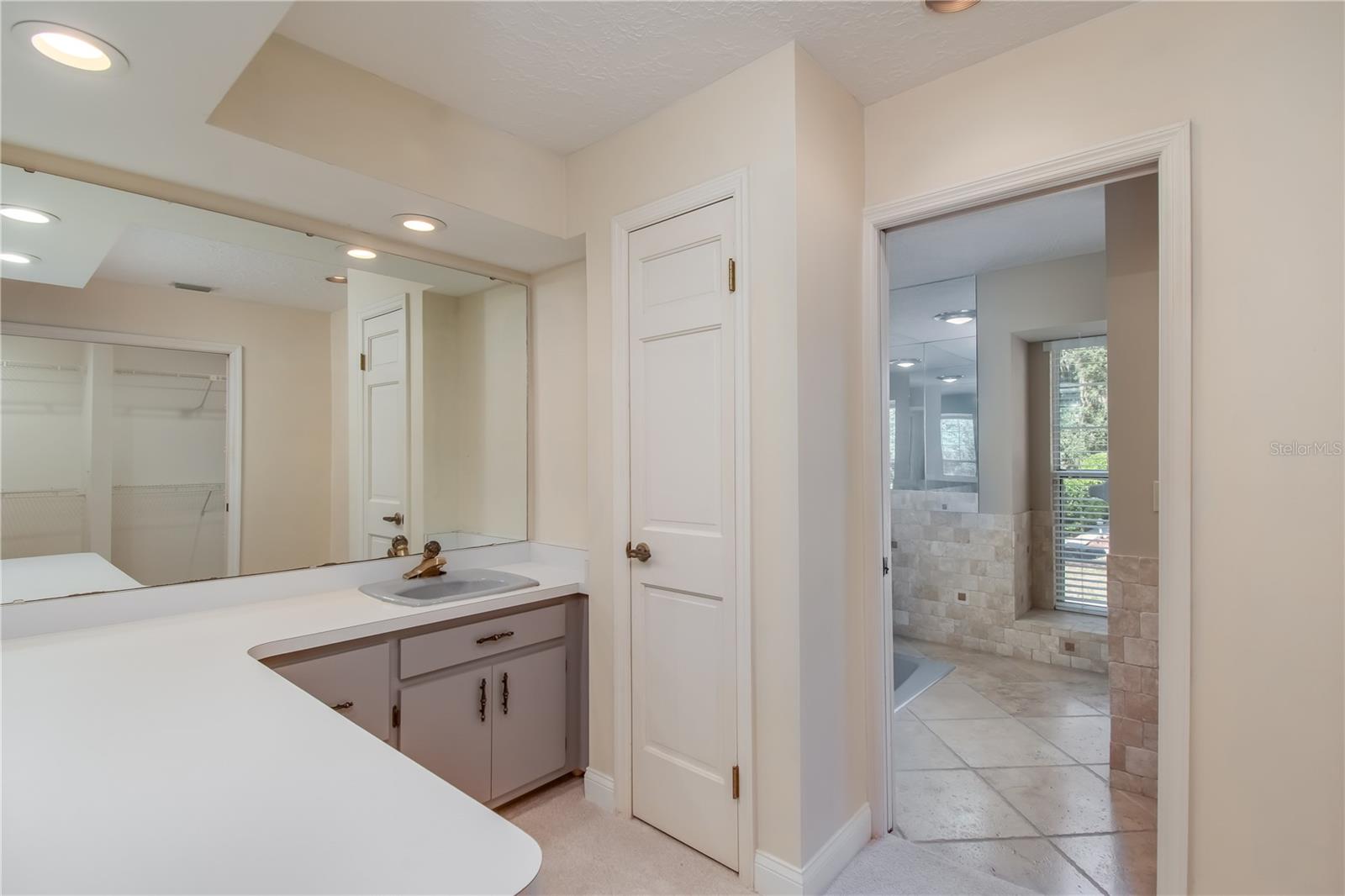 SHADY ROAD RANCHES - Residential