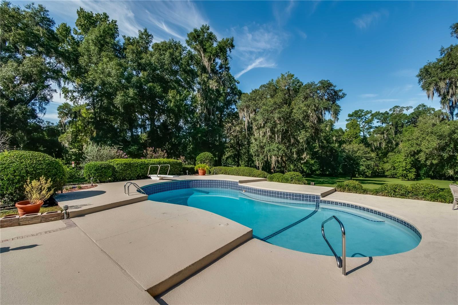 SHADY ROAD RANCHES - Residential