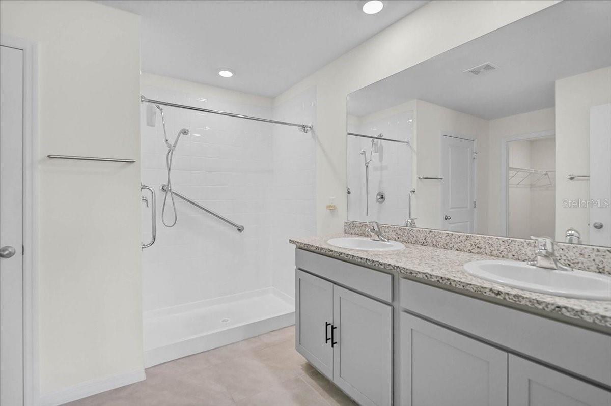 RYE CROSSING - Residential