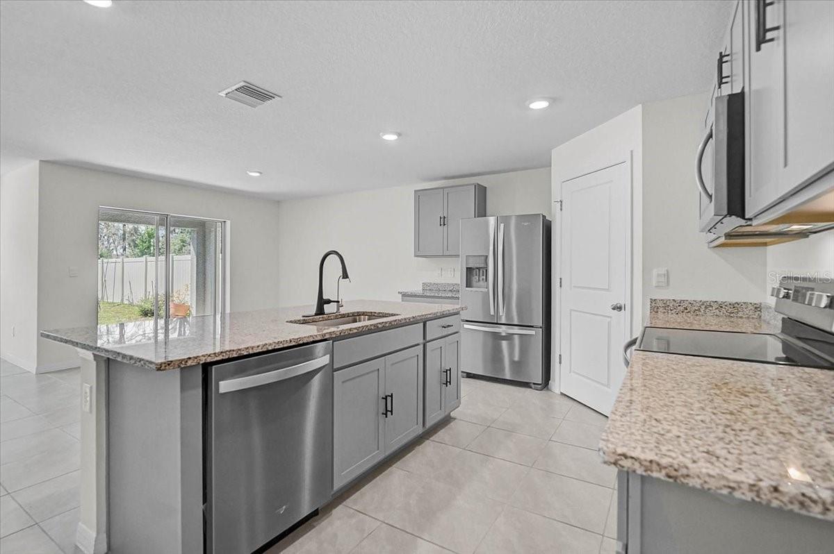 RYE CROSSING - Residential