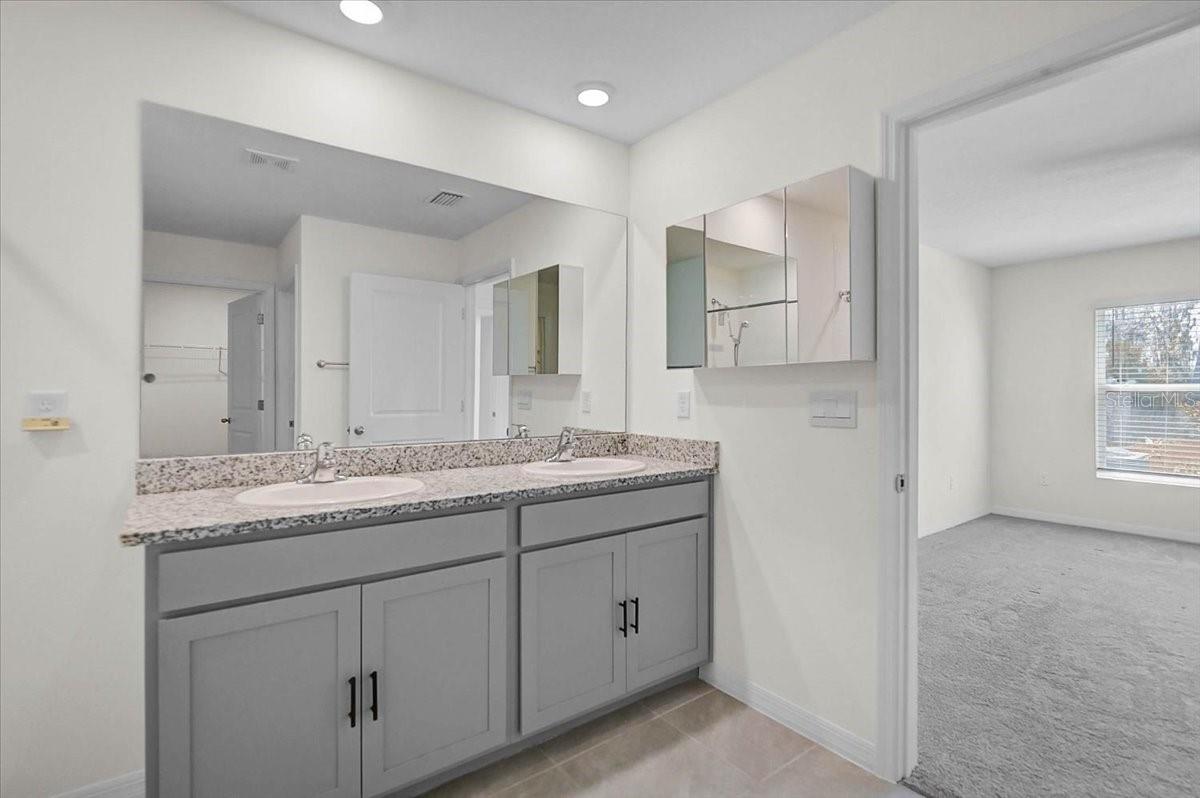 RYE CROSSING - Residential