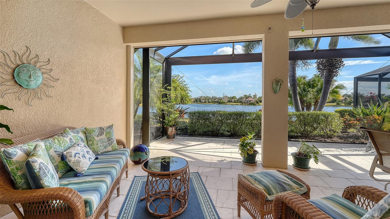 ESPLANADE PH I - Residential