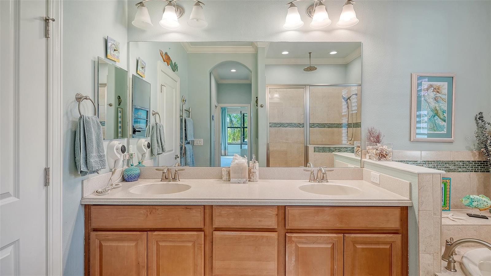 ESPLANADE PH I - Residential