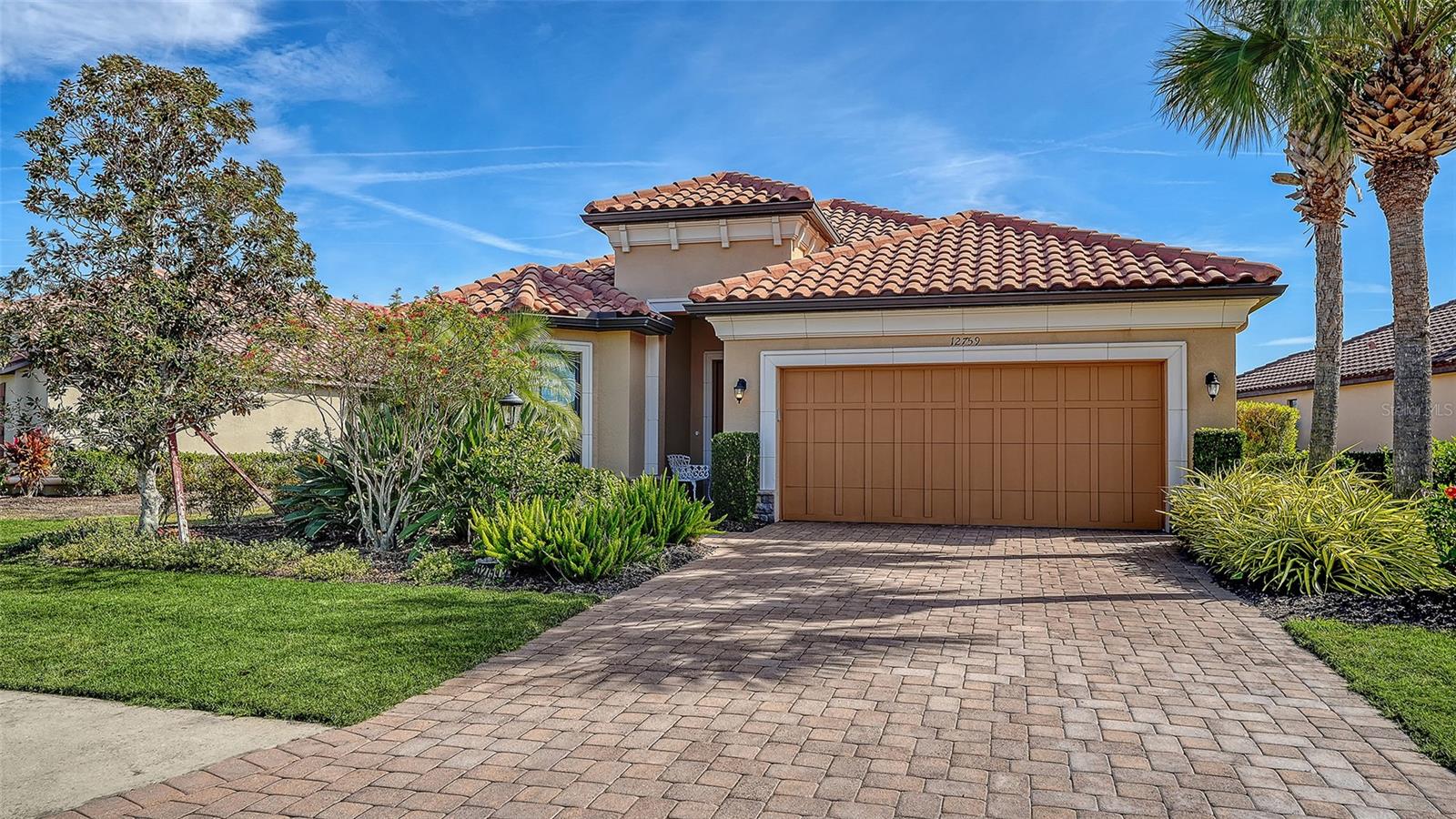 ESPLANADE PH I - Residential