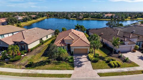 Photo of 12759 Del Corso Loop, Bradenton, FL 34211 (MLS # A4676001)
