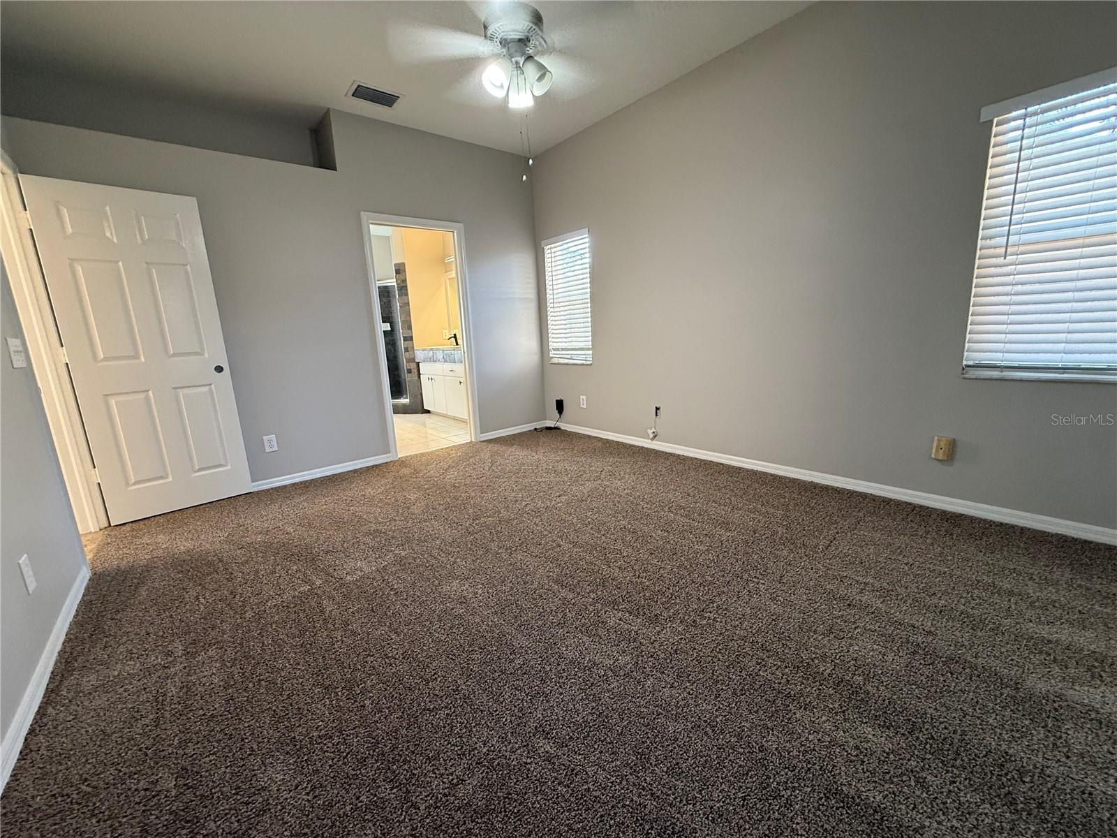 EASTWOOD GLENN - Residential