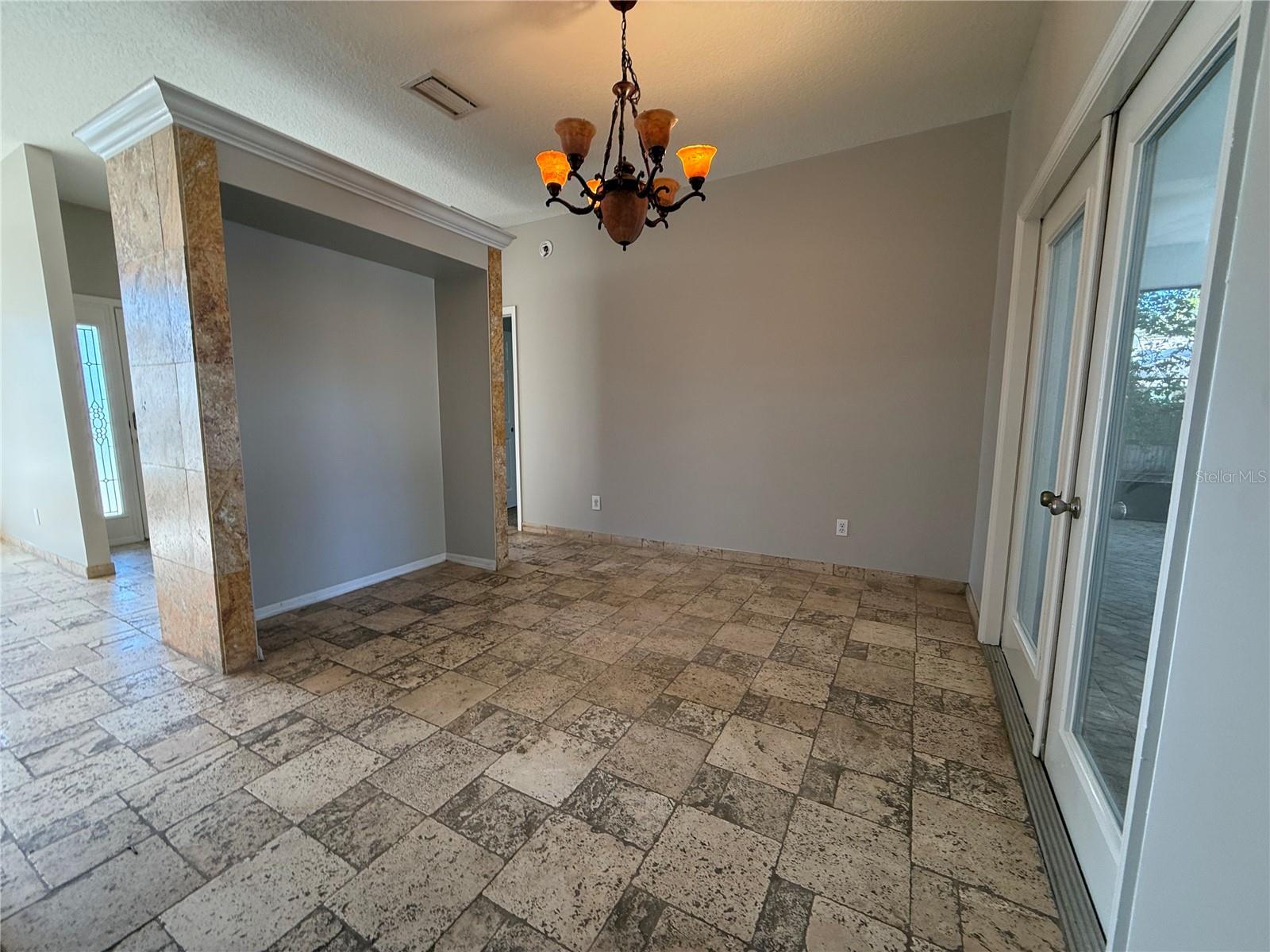 2212 MISTY RIDGE LANE