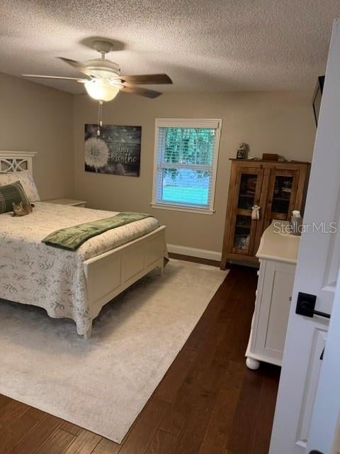 Tiny photo for 10860 SE 43rd Avenue, Belleview, FL 34420 (MLS # TB8554076)