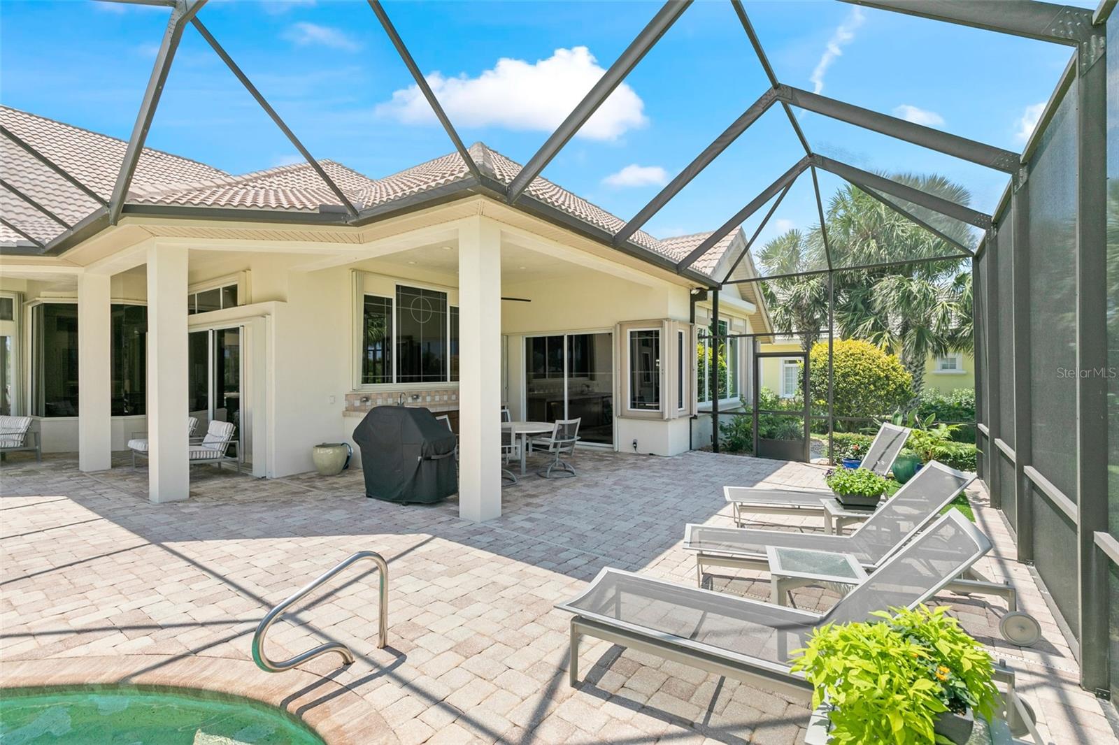 HAMMOCK DUNES - Residential