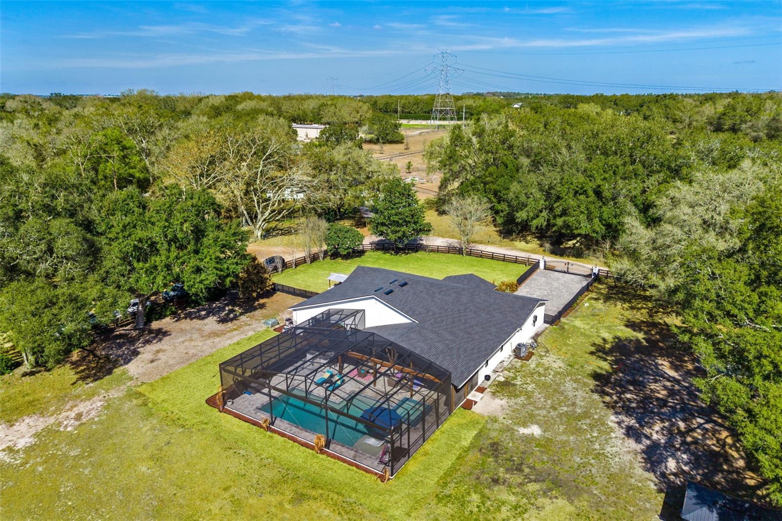 LAKE AVALON GROVES REP - Residential