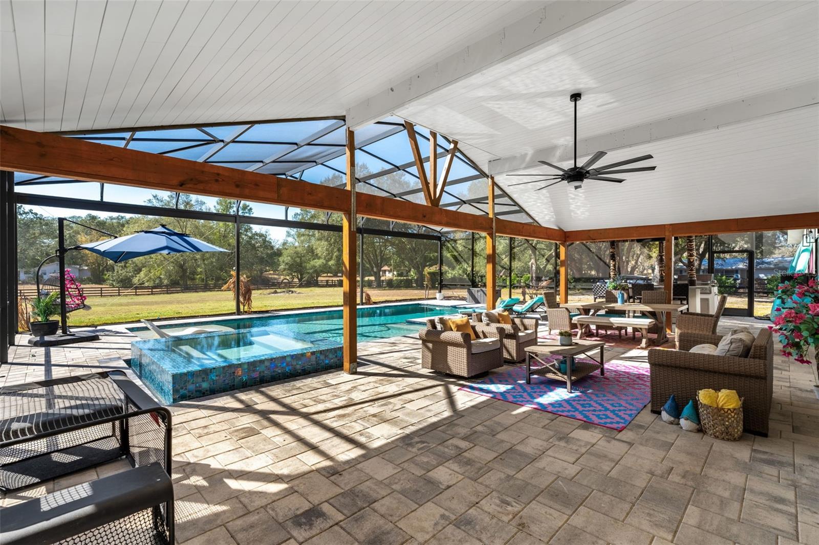 LAKE AVALON GROVES REP - Residential