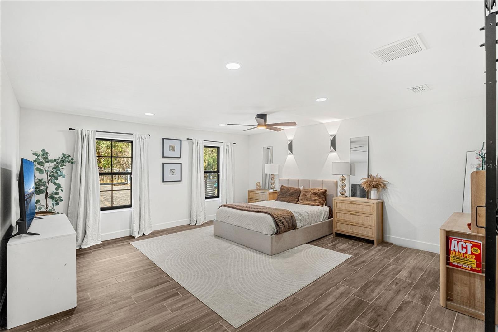 LAKE AVALON GROVES REP - Residential