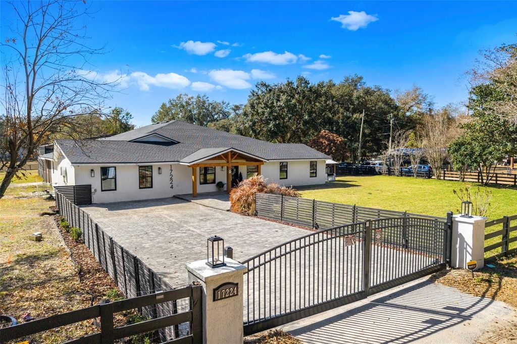 Photo of 17224 Old Country Lane, Winter Garden, FL 34787 (MLS # O6384075)