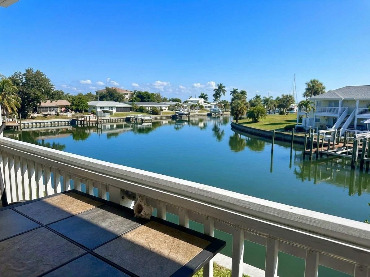 4728 BEACH C