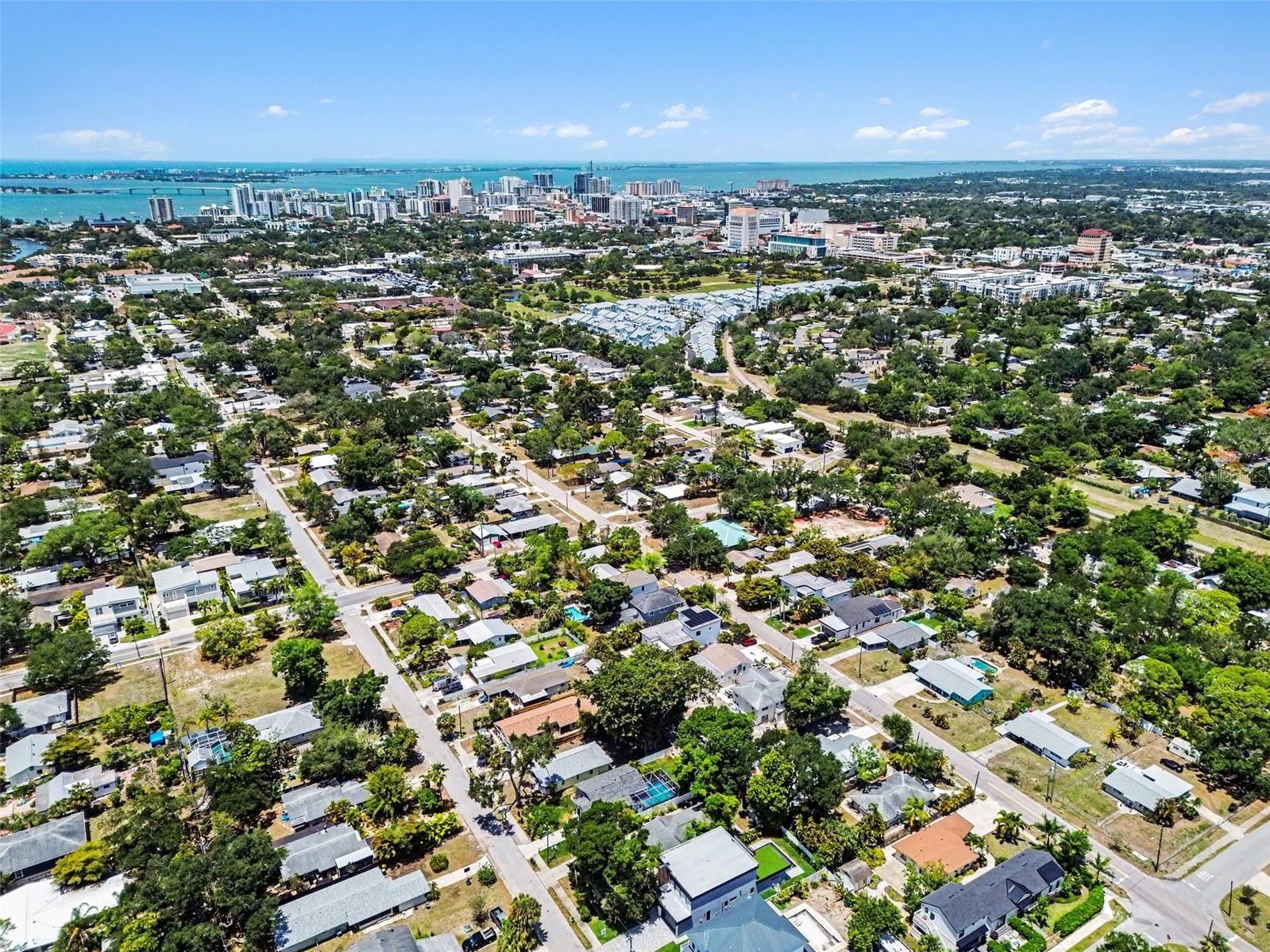 HUDSON PARK - Residential