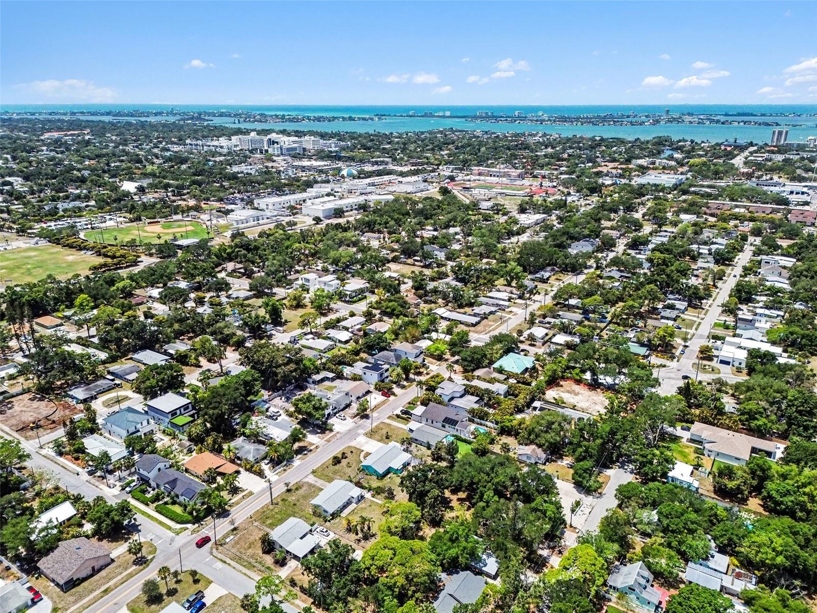 HUDSON PARK - Residential