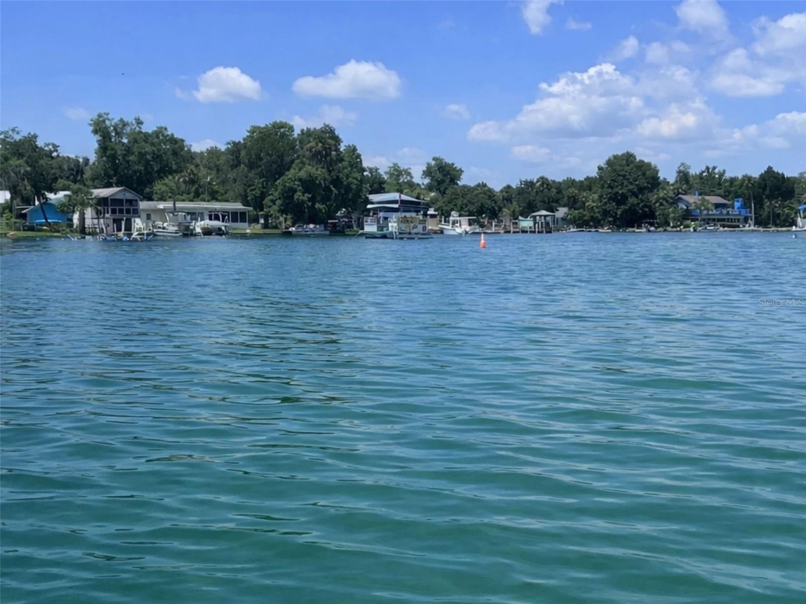 CRYSTAL SHORES - Land