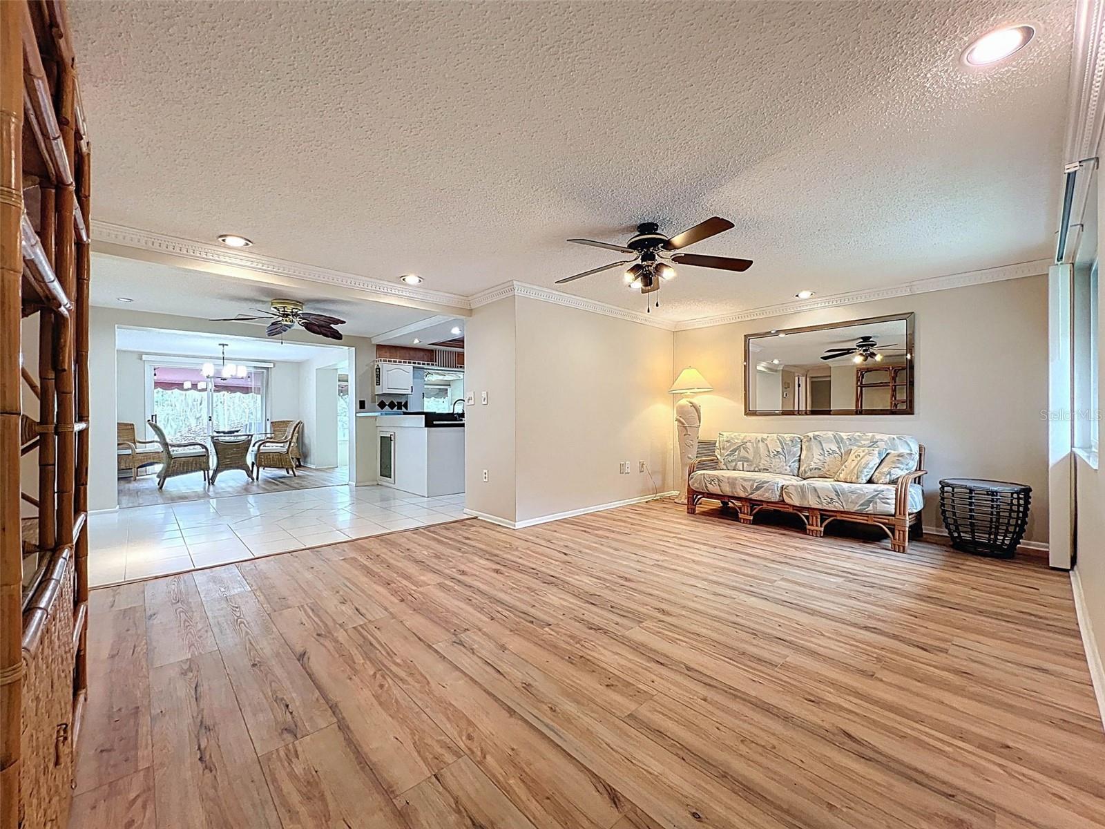 12504 STAGECOACH LANE