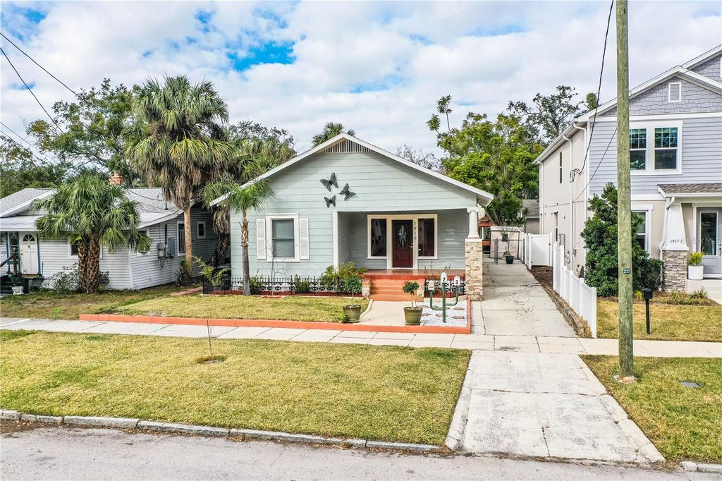 Photo of 1919 W North A Street, Tampa, FL 33606 (MLS # L4958867)
