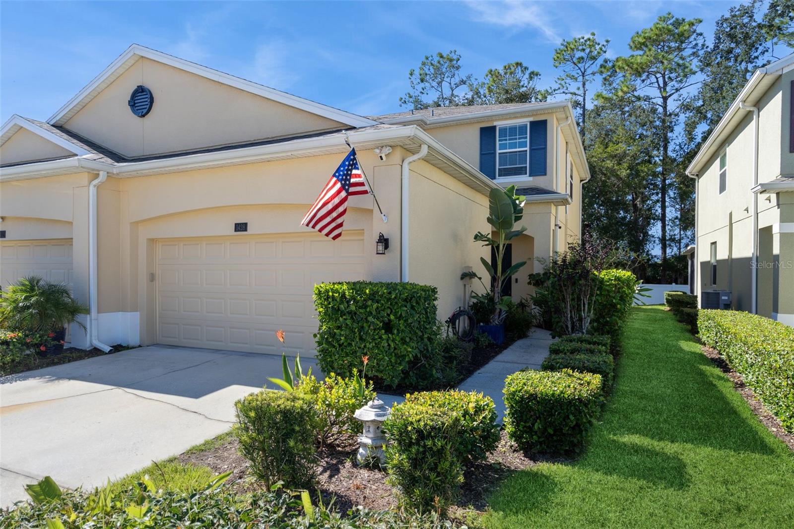 VILLAS/TUCKER OAKS - Residential