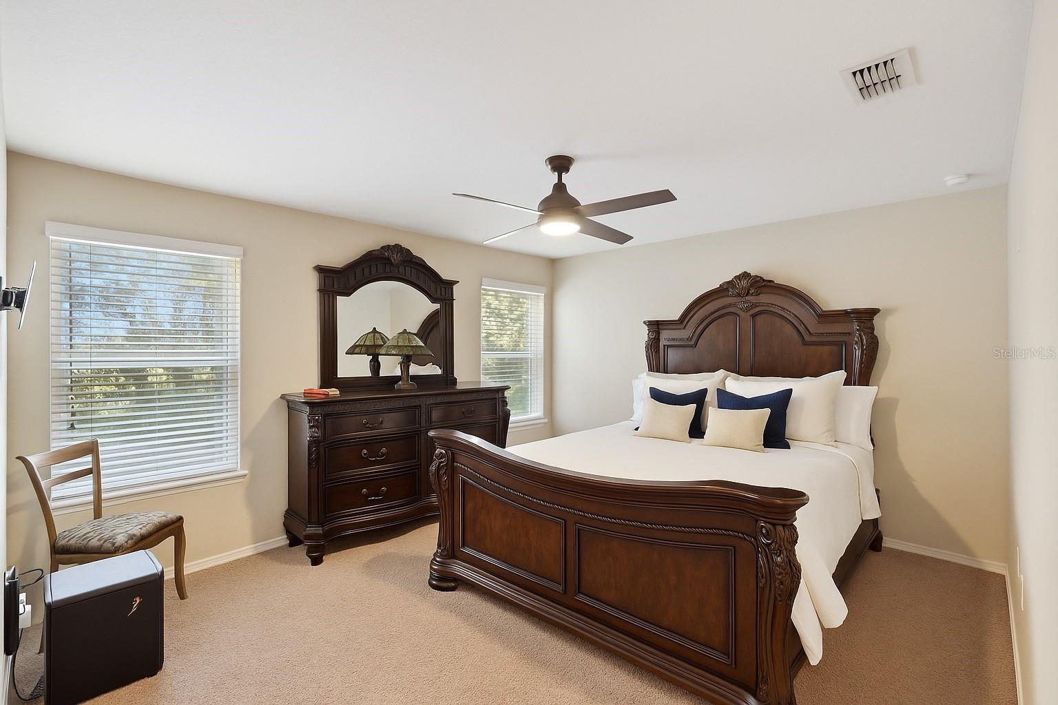 VILLAS/TUCKER OAKS - Residential