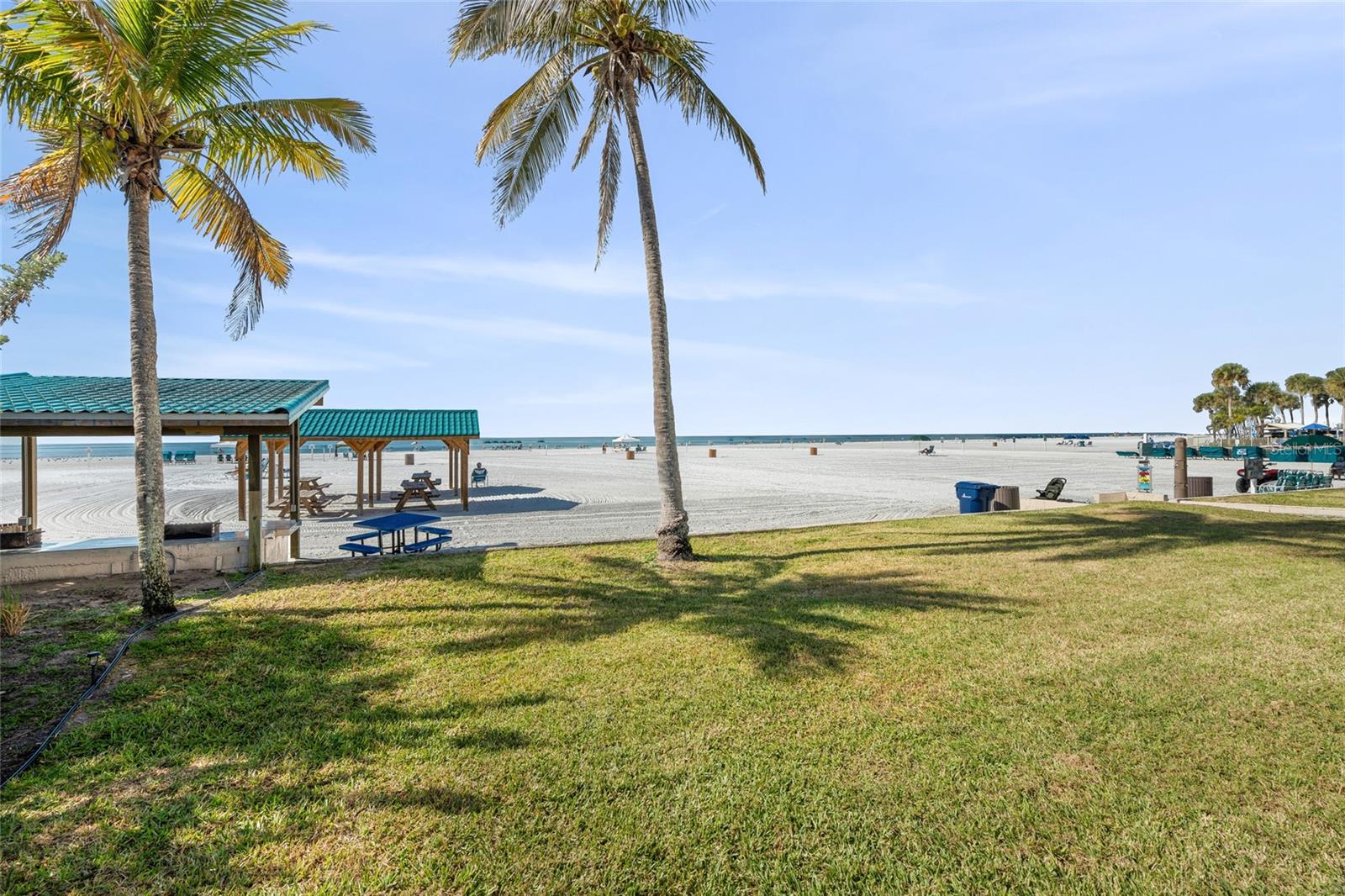 PALM BAY CLUB I - Residential