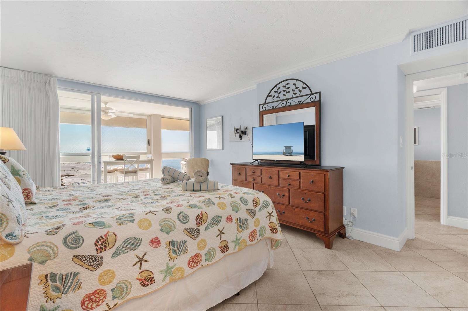 PALM BAY CLUB I - Residential