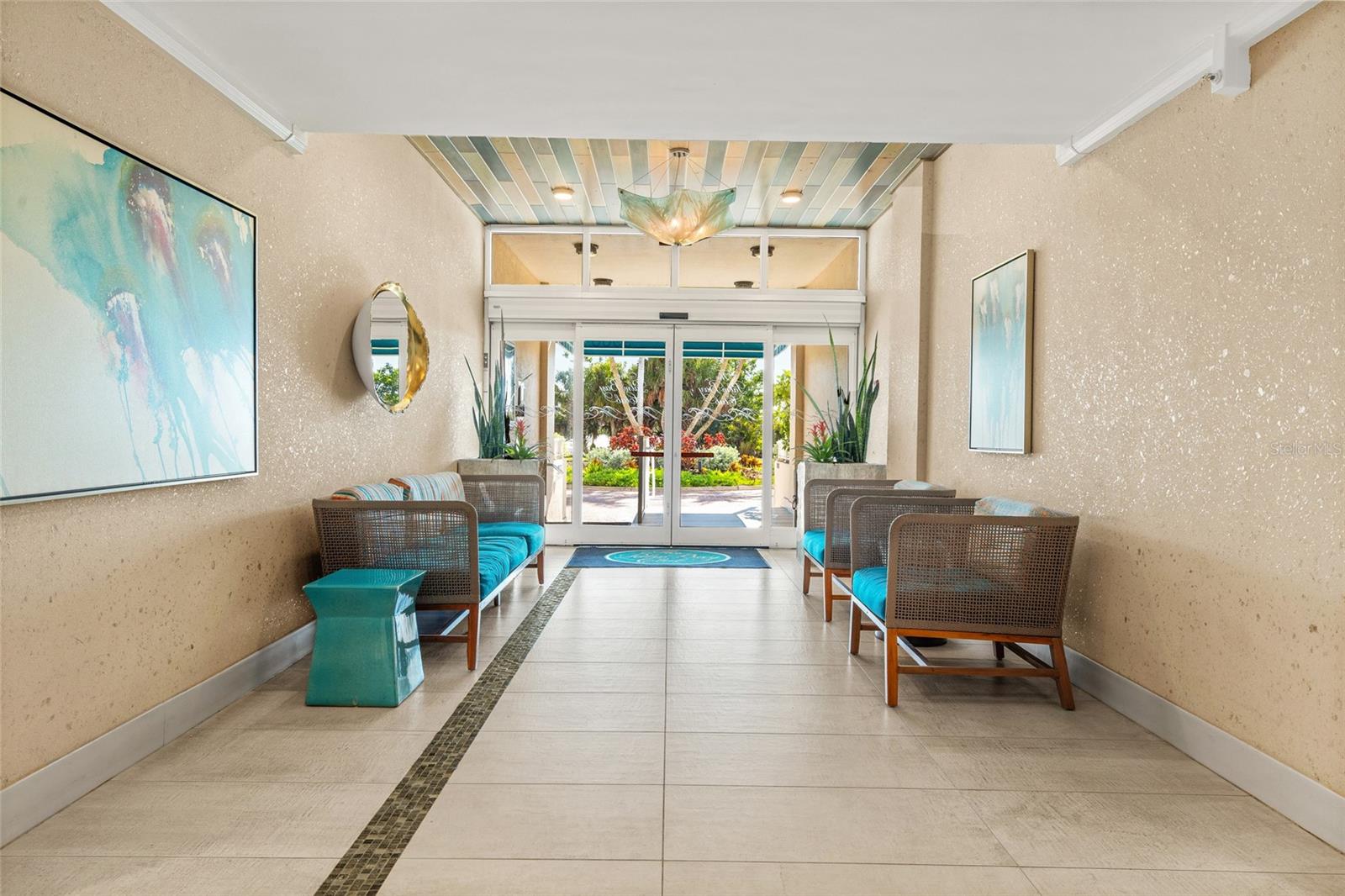 PALM BAY CLUB I - Residential