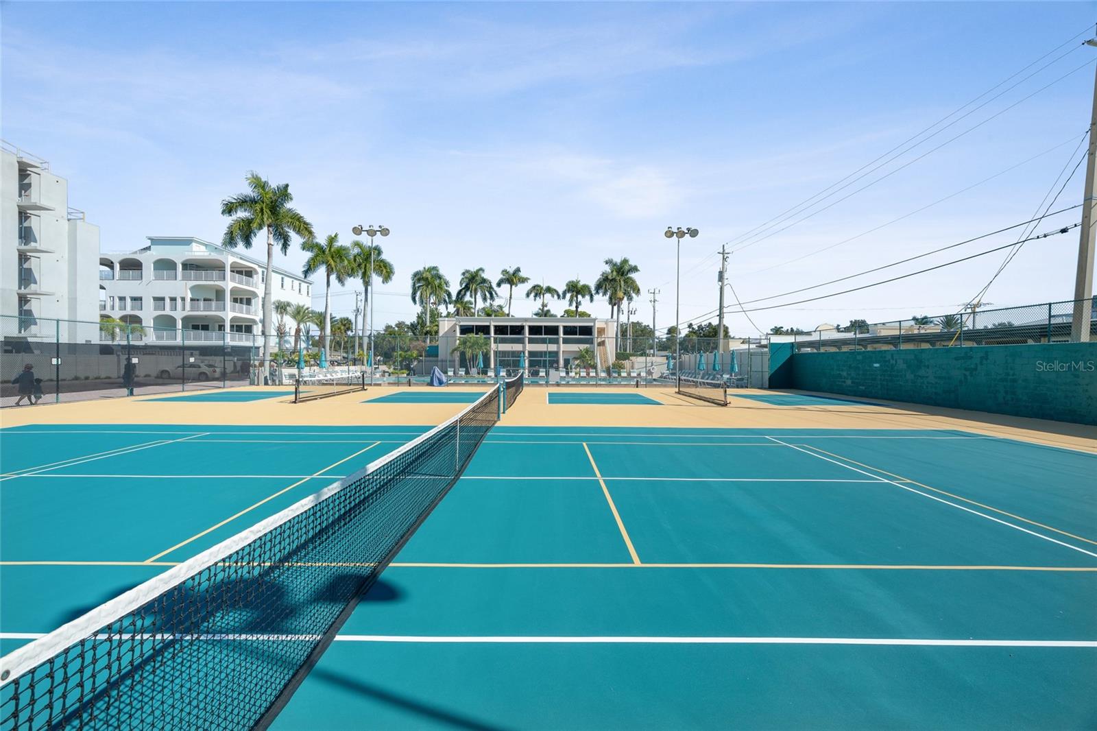 PALM BAY CLUB I - Residential